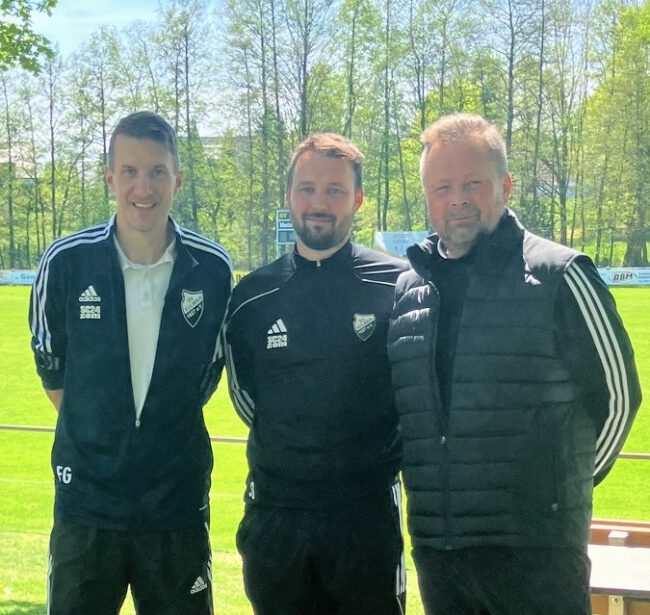 fussball-trainerduo-2025–26